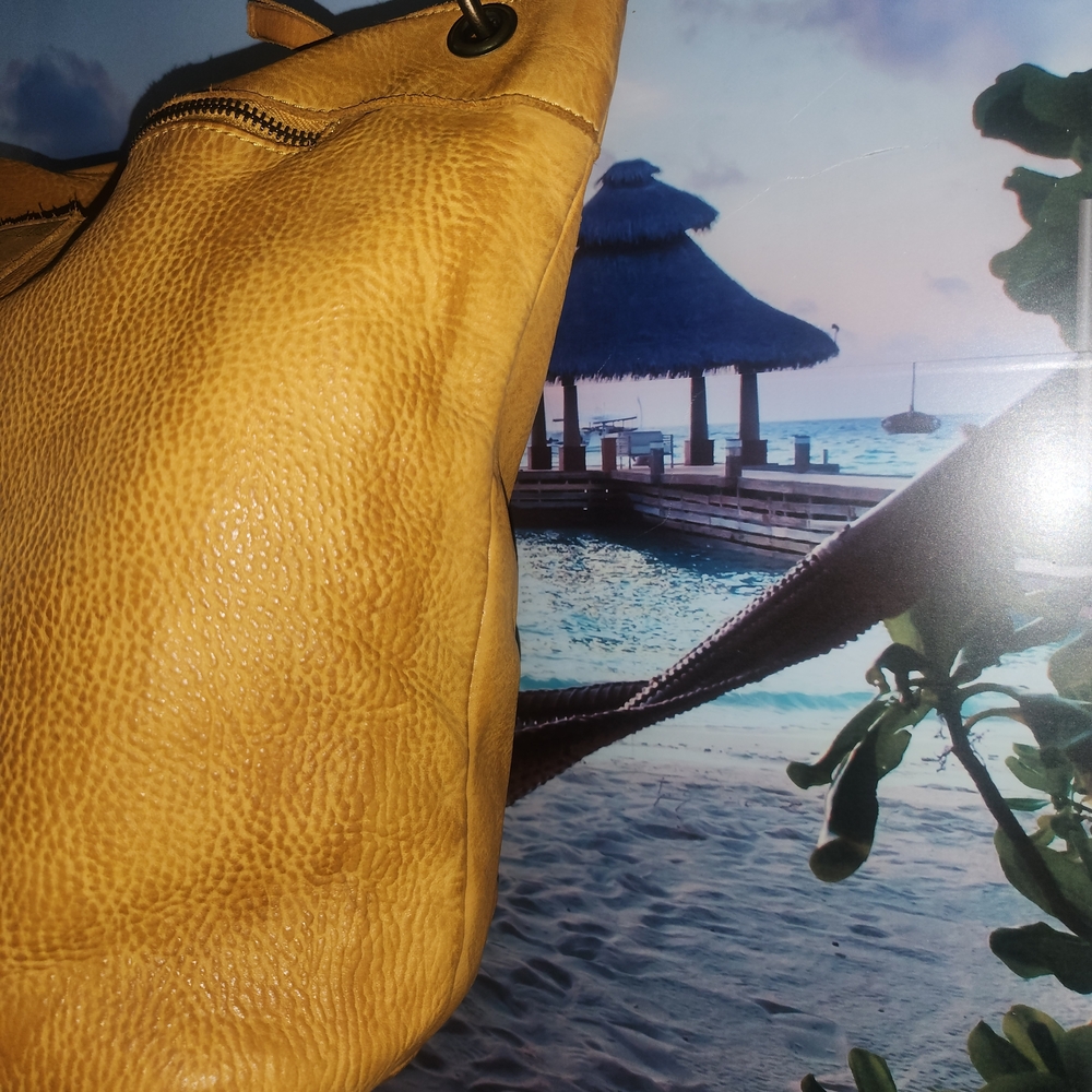 HARBOUR 2ND Mustard Shoulder Bag - Picture 3 of 15